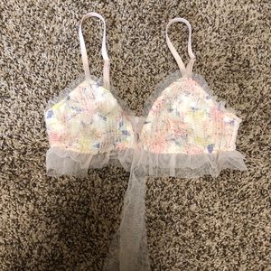 Victoria’s Secret bralette